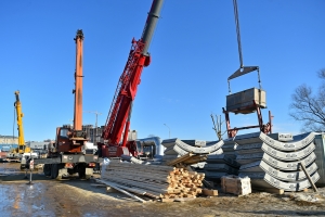 Что мешает строить?