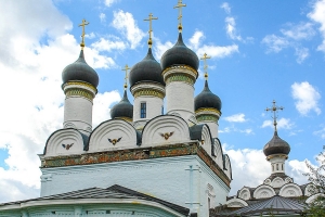 «Вера. Надежда. Любовь»: Храм Рождества Богородицы в Путинках