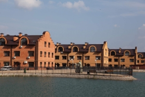 Новый застройщик ЖК «Рависсант» оформляет права аренды земельного участка