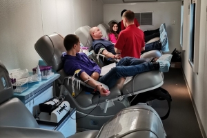 В акции «Сдай кровь – спаси жизнь» приняло участие более 70 человек