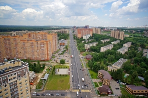 Несмотря на кризис и приостановление столичного строительства, за месяц в продаже появилось 85 новостроек