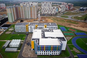 В Новой Москве возобновили строительство 40 школ и детсадов