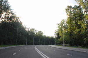 Собянин: в ТиНАО построят и реконструируют дороги около ЦКАД