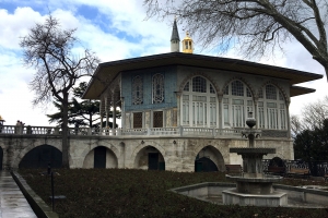 Дворец Топкапы: резиденция турецких султанов с видом на Босфор