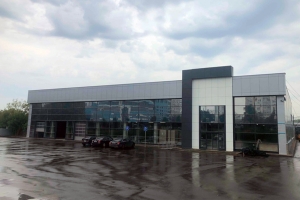 Завершается строительство торгового центра в районе Чертаново Северное