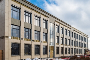 Детский сад с начальной школой в ЖК Dream Towers введут летом