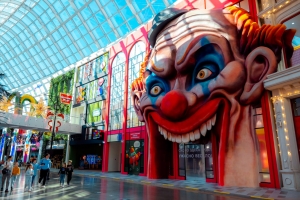 Аттракцион «По ту сторону карнавала» откроют в парке «Остров Мечты»