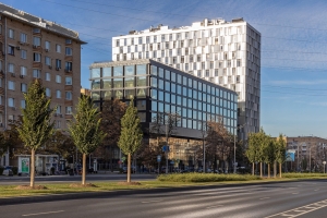 Жилой комплекс с офисами и городским сквером ввели в Гагаринском районе