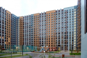 Жилой дом с лабиринтом во дворе ввели на проспекте Куприна в Коммунарке