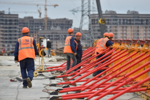 В Москве ожидается повышение уровня зарплат в строительной сфере