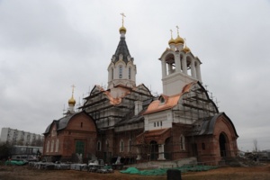 Храм святых Константина и Елены в районе Митино завершат в 2019 году