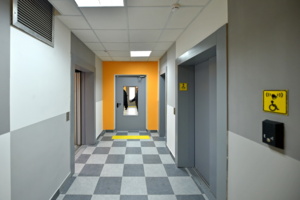 230 квартир для маломобильных участников реновации переданы под заселение