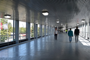 Семь пешеходных переходов построят через ж/д пути МЦД-2