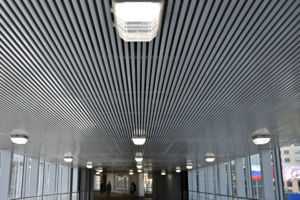 Три внеуличных пешеходных перехода построили в этом году в ТиНАО