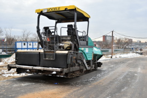 Более 1200 шумозащитных окон установят в домах при реконструкции улицы Барклая