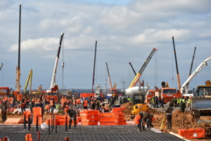 Инфекционная больница в Новой Москве строится круглосуточно