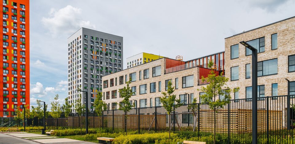 Жк бутовские аллеи. Москва пос коммунарка ул потаповская роща бутовские аллеи. Бутовские аллеи, посёлок коммунарка. Бунинские аллеи школы. Бунинские аллеи школы.