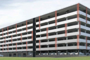 Шестиэтажный паркинг ввели в ЖК «Саларьево парк»