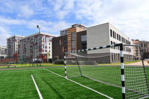 Школу на 1300 учеников ввели в ЖК «Испанские кварталы»