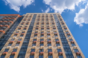 Более 20 жилых комплексов построили по реновации в Кузьминках