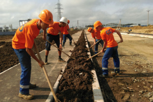 Более 12 студенческих отрядов выйдут на стройки столицы этим летом