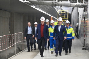 Осмотр строительства станции «Нагатинский Затон» БКЛ метро. С. Собянин, А. Бочкарёв, Ю. Кравцов, К. Маслаков