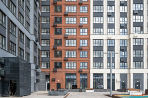 Пятую новостройку начали заселять по реновации в районе Нижегородский