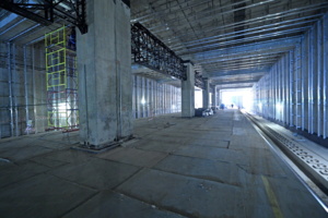 Внутренняя отделка станции «Бачуринская» готова наполовину