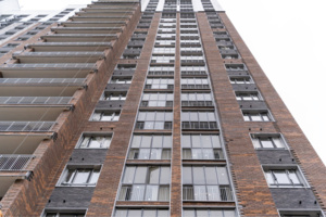 11 новостроек по реновации оформлено в Росреестре в январе