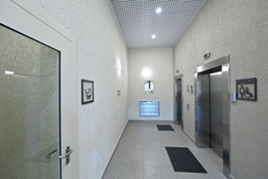 14 квартир в новых домах по реновации оборудовали для маломобильных людей в январе-марте