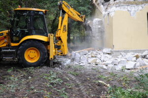 Крупную незаконную постройку снесут на юго-востоке Москвы