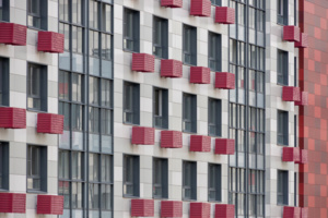 Более 1,7 тыс. семей переехали по реновации в ВАО с начала года