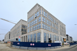 В столице утвержден новый порядок контроля за ограждениями стройплощадок