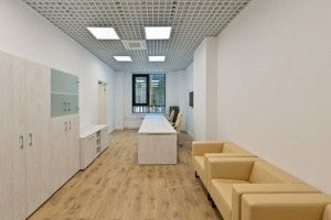 Социально значимые организации получили 10 новых помещений на западе столицы в рамках программы реновации