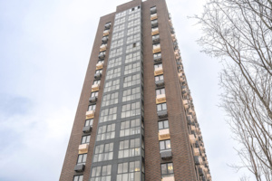 Около 220 человек оформили документы на квартиры в доме по реновации в Измайлове