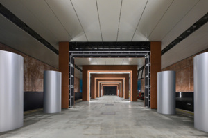 На станции «Академическая» Троицкой линии метро установили эскалаторы