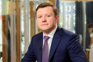 Владимир Ефимов поздравляет строителей с профессиональным праздником