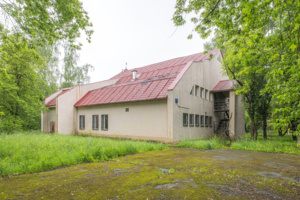 Двухэтажное коммерческое здание в районе Северный выставлено на торги