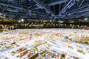 Более 320 учащихся кадетских классов столицы посетили «Макет Москвы» на ВДНХ