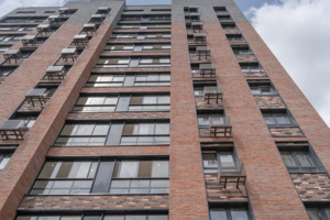 Свыше 320 москвичей начали осмотр квартир по реновации в районе Бескудниковский