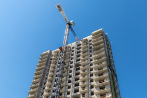 950 выездов для мониторинга организации стройконтроля на бюджетных объектах прошло в столице с января