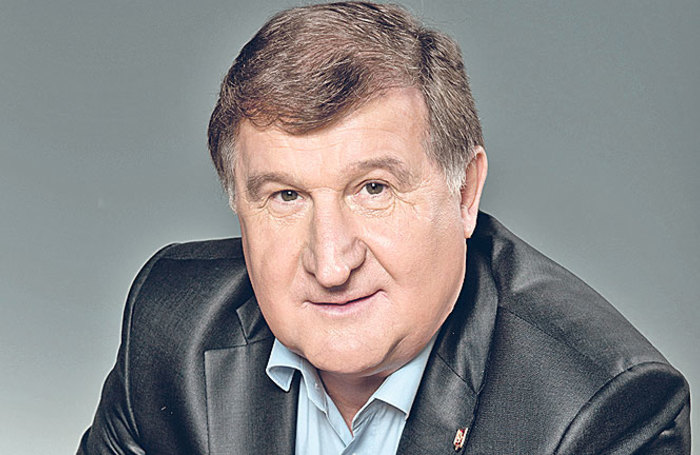 Александр Максименко