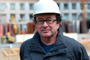 Автор «голландского дома» в Москве архитектор Поль де Врум поделился своими мыслям о том, как сегодня нужно строить из кирпича