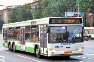 Более 23 тыс пассажиров перевезли автобусы у станций Сокольнической линии