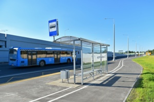 Три автобусные остановки появятся при реконструкции ул. Академика Опарина