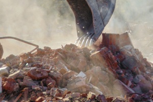 В Сокольниках демонтирована незаконная пристройка к зданию автосервиса