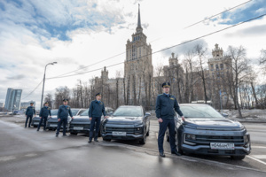 Новые автомобили «Москвич 3» пополнили автопарки столичных ведомств